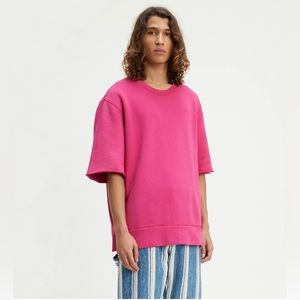 Levi’s Boxy Cutoff Crewneck Sweatshirt